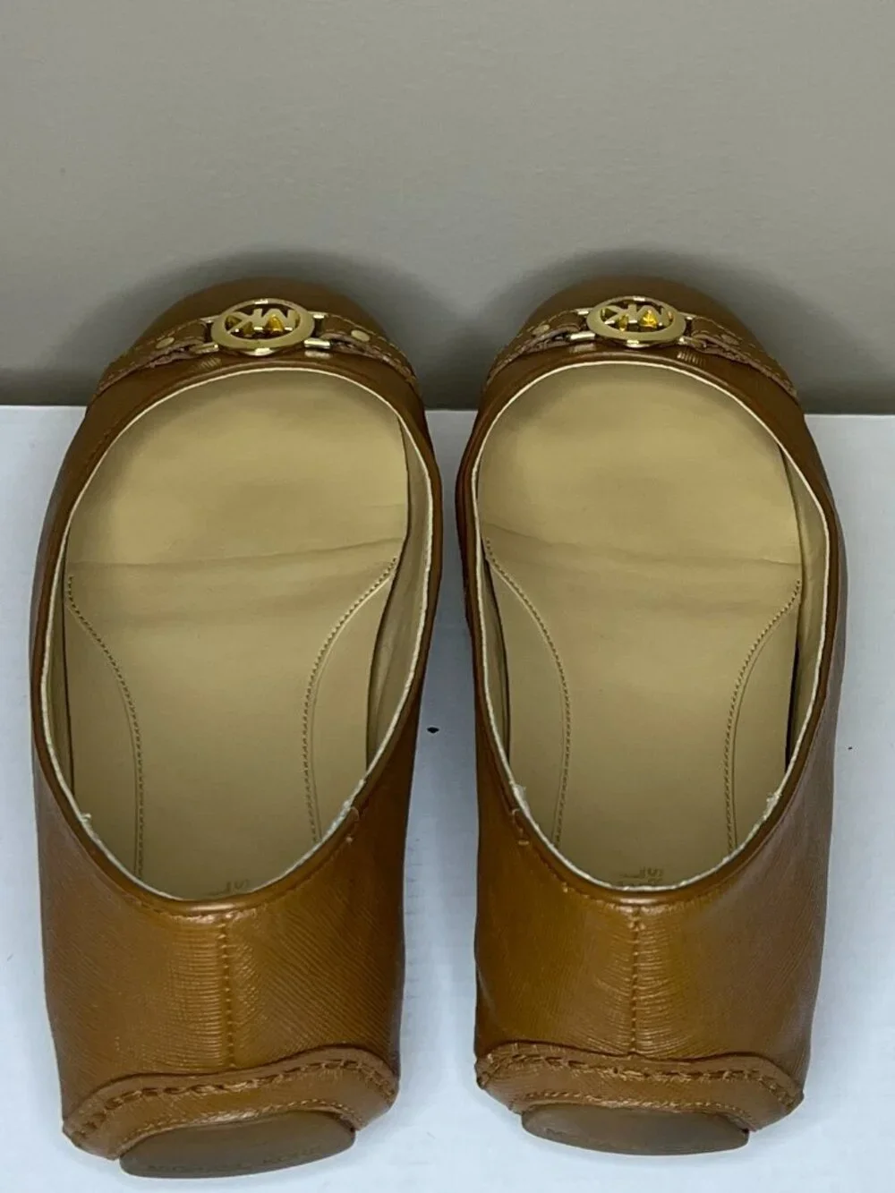 Michael Kors Ballet Flats Fulton Brown Saffiano Leather Gold MK Logo Women's 8.5